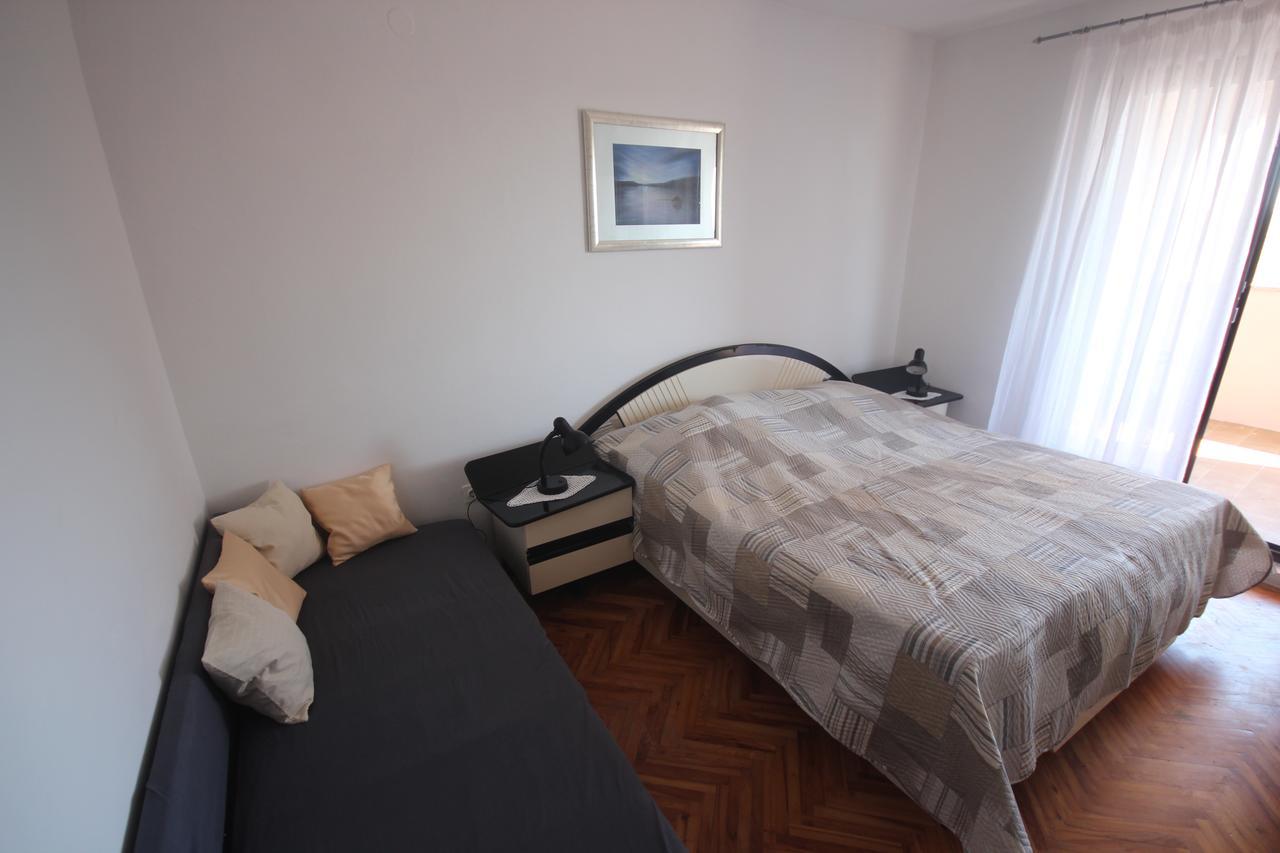 Apartments Njaco Ražanac Стая снимка